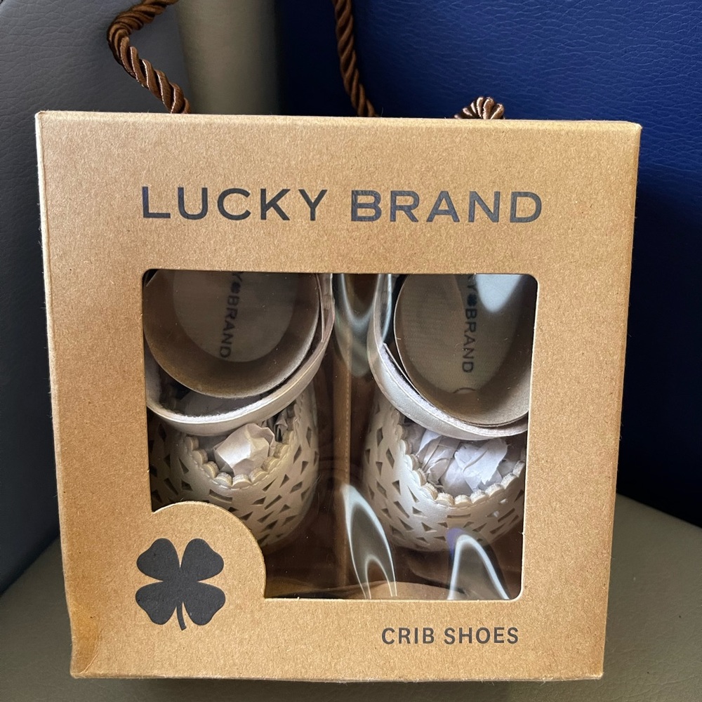 Brand New Lucky Brand White Shirley Crib Shoe size 3 6-9 months